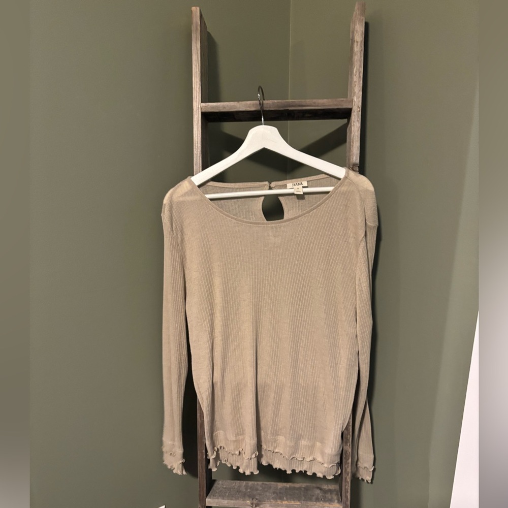 A.n.a Ribbed Lettuce Hem Top
